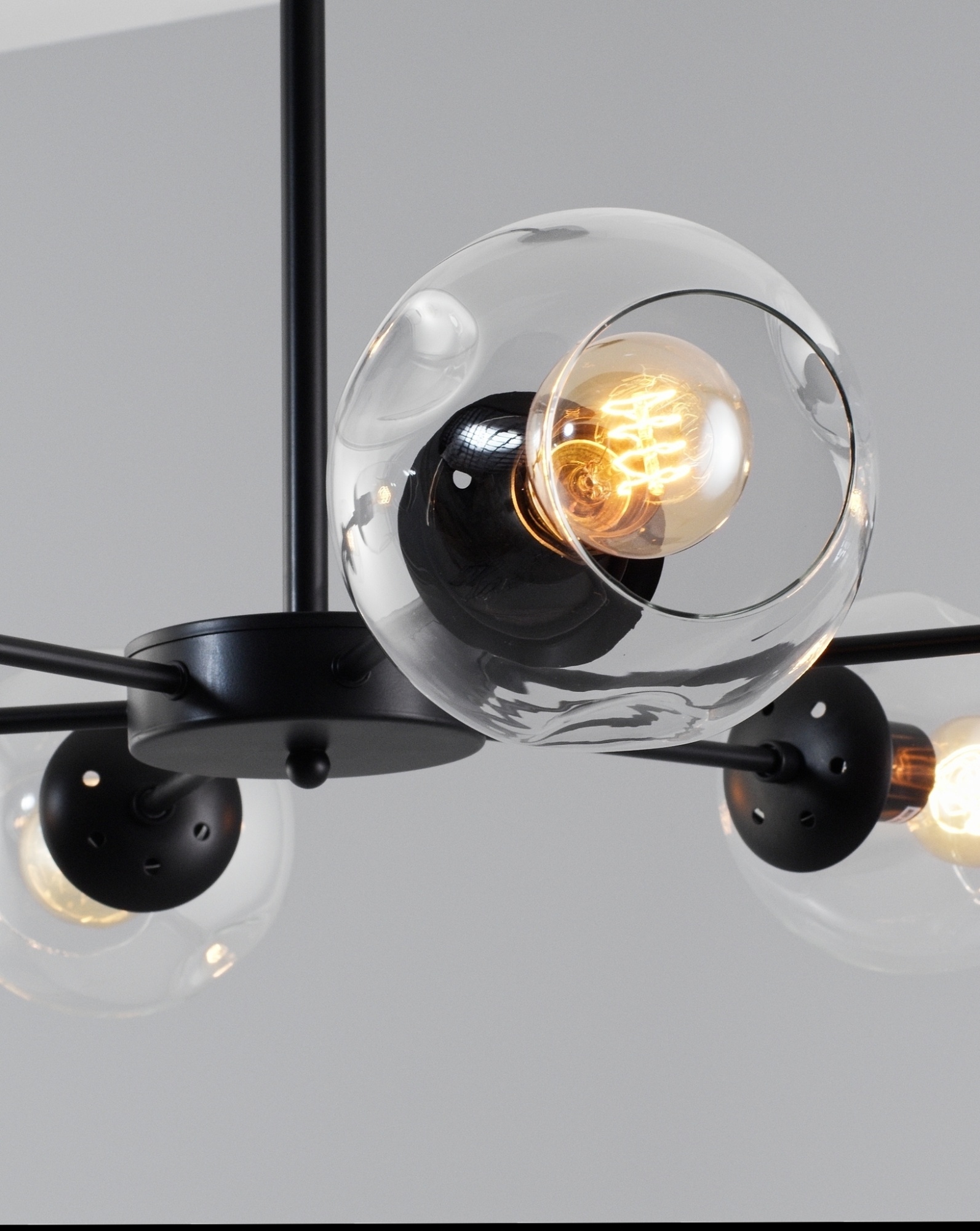 Потолочная люстра Moderli V2160-C Simba 6*E27*60W