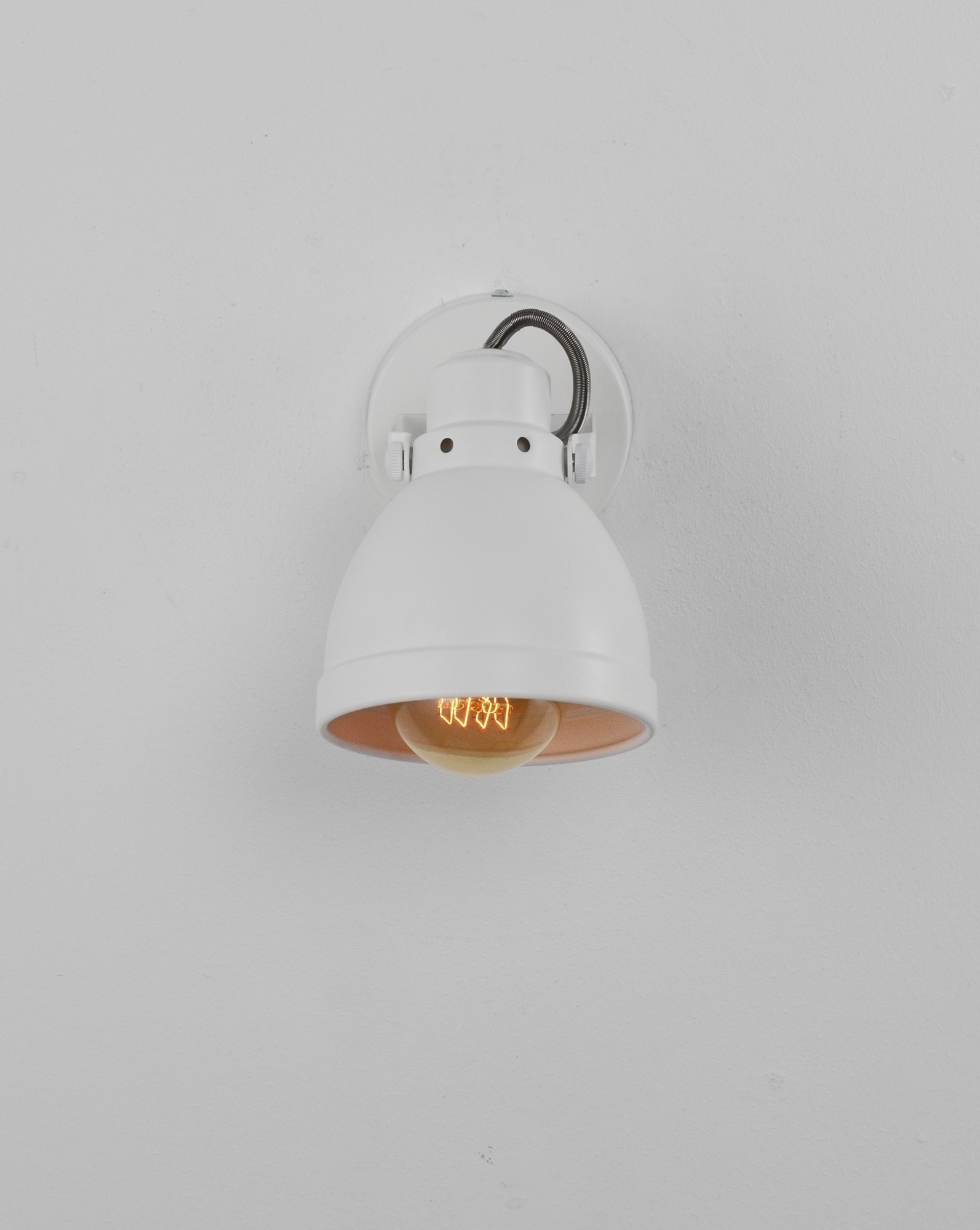 Спот Moderli V3040-1W Origami 1*E14*40W