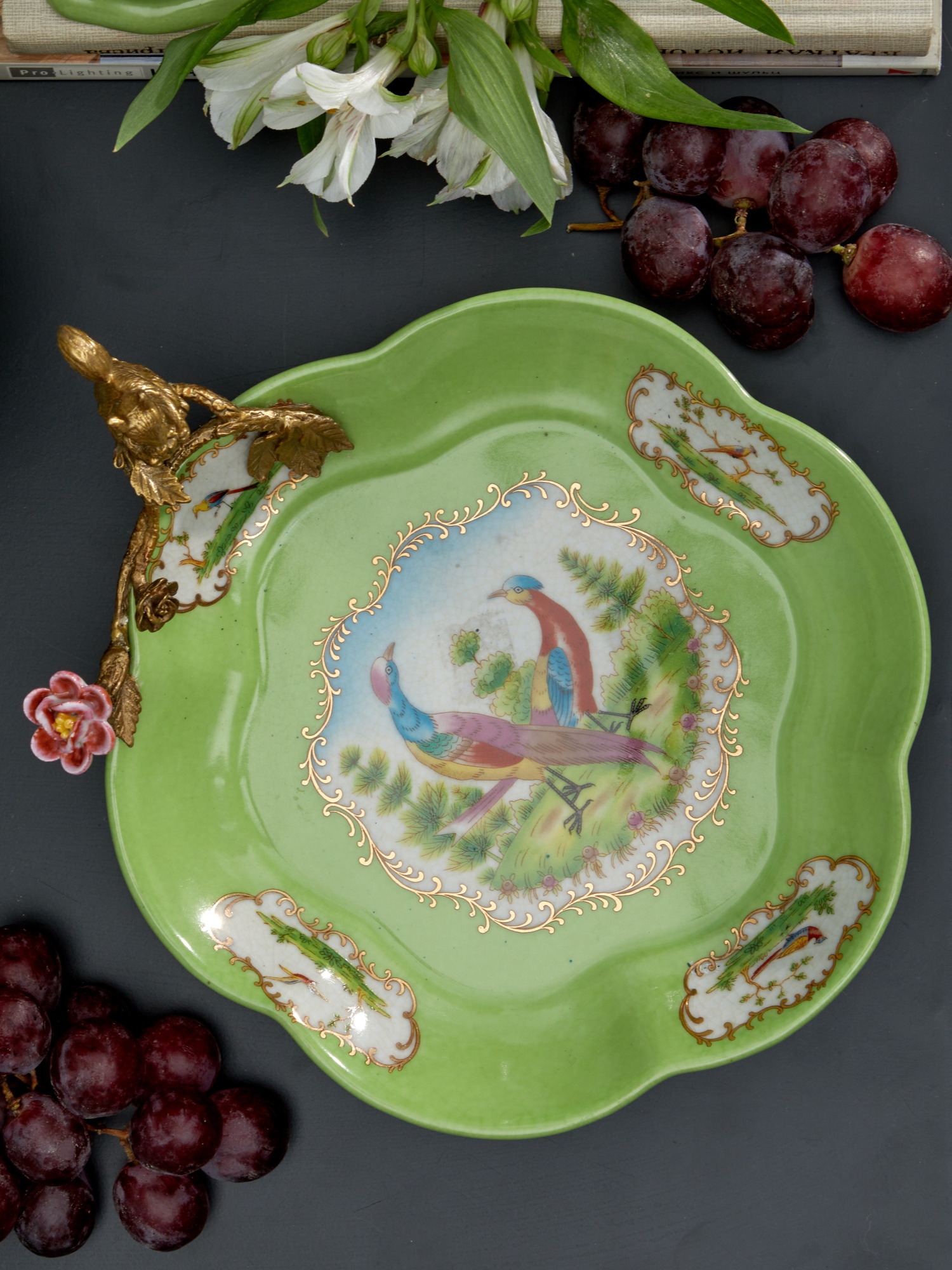 Блюдо с белкой Glasar 31G2435/C911GHC/HLG0752