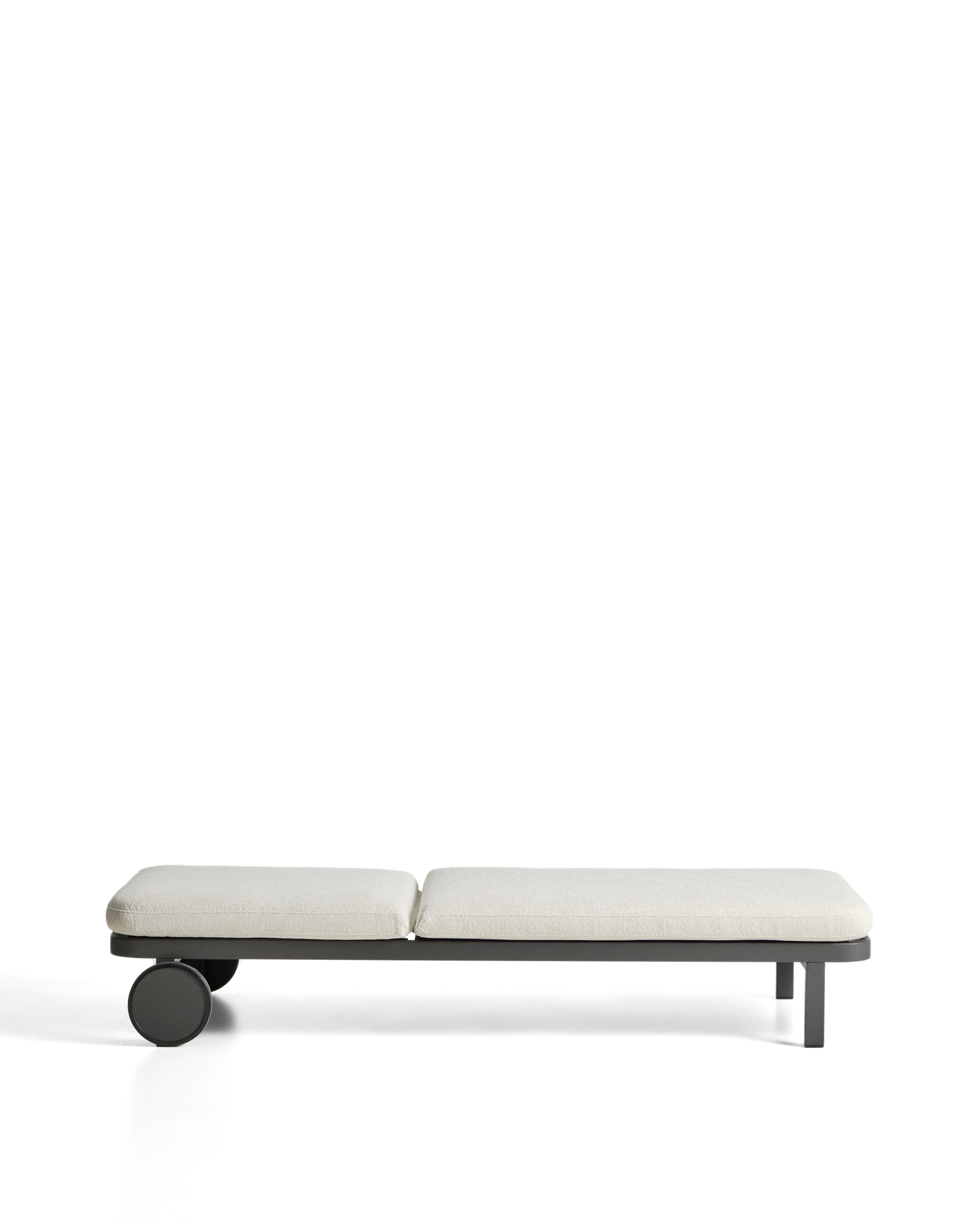 Шезлонг Kionia из алюминия цвета графит La Forma 482009