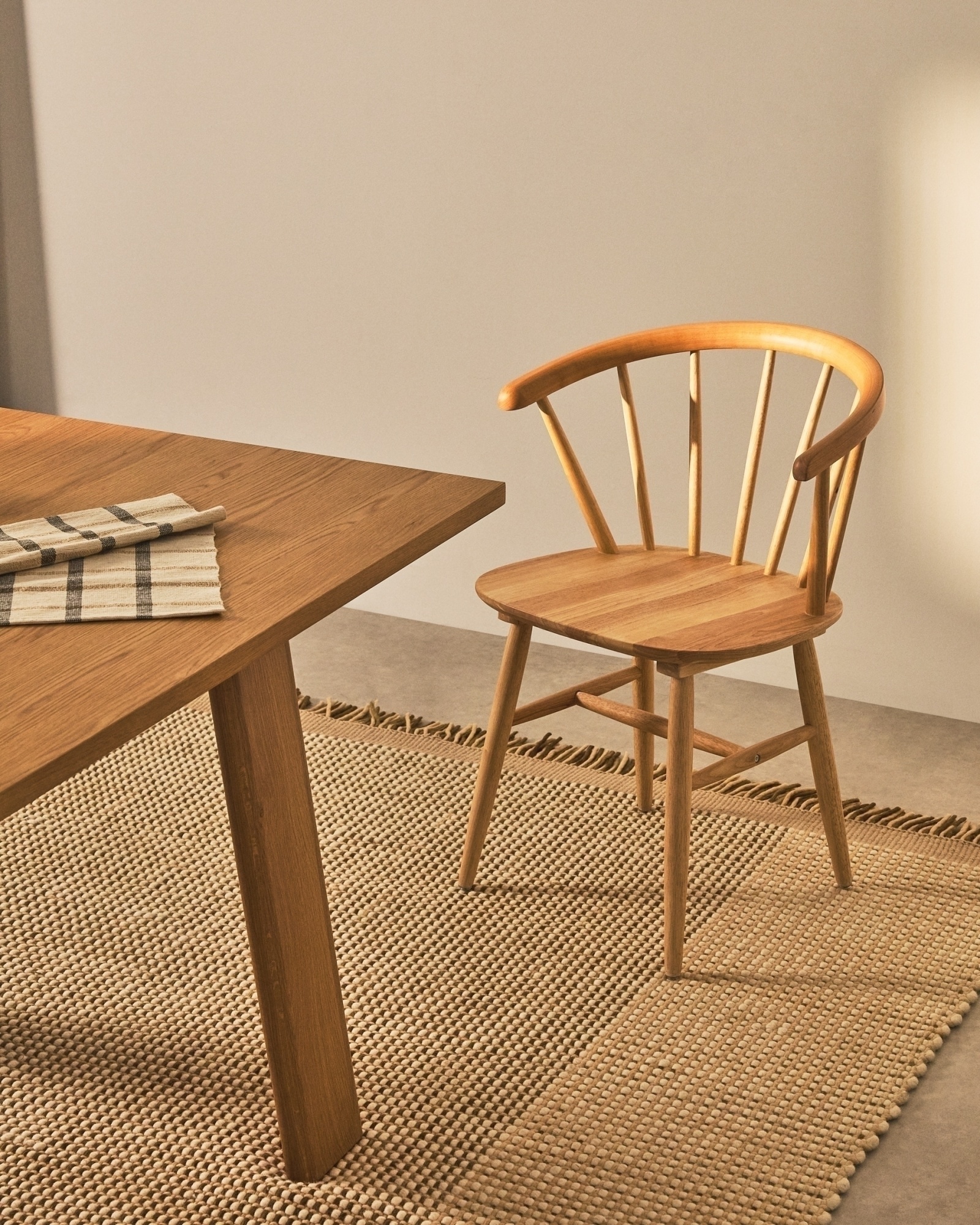 Стул Krise деревянный La Forma (ex Julia Grup)