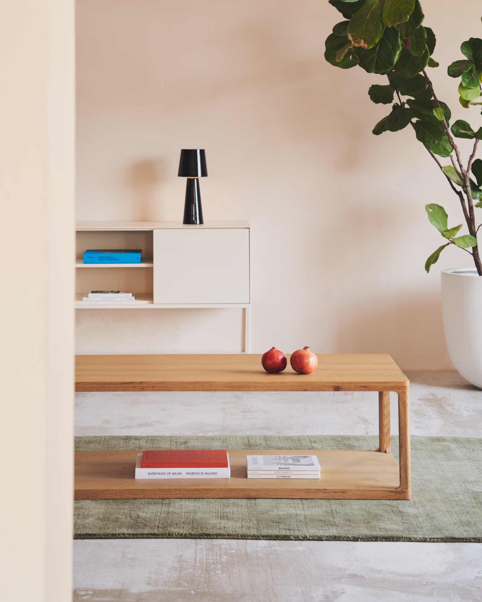 Maymai Журнальный столик из массива дуба 140 x 70 см La Forma (ex Julia Grup)