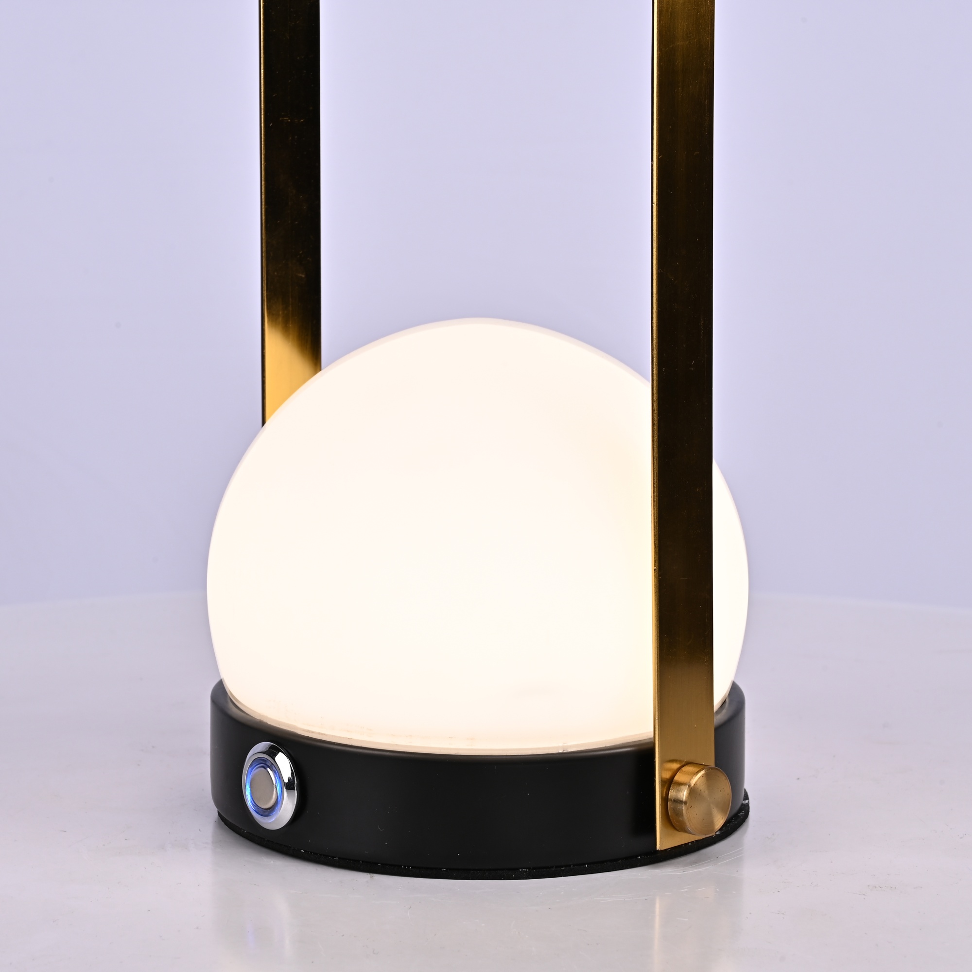 Настольная лампа Tangli White Tab by ImperiumLoft