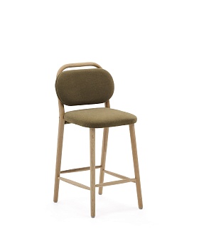 Полубарный стул Helda из зеленого шенилла и массива дуба FSC 65 см La Forma (ex Julia Grup)