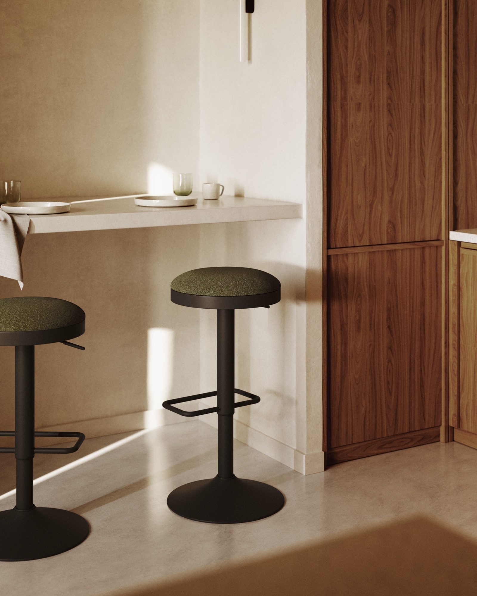 Табурет Zaib из синели темно-зеленого цвета и черной матовой стали, высота 58-80 см. La Forma (ex Julia Grup)