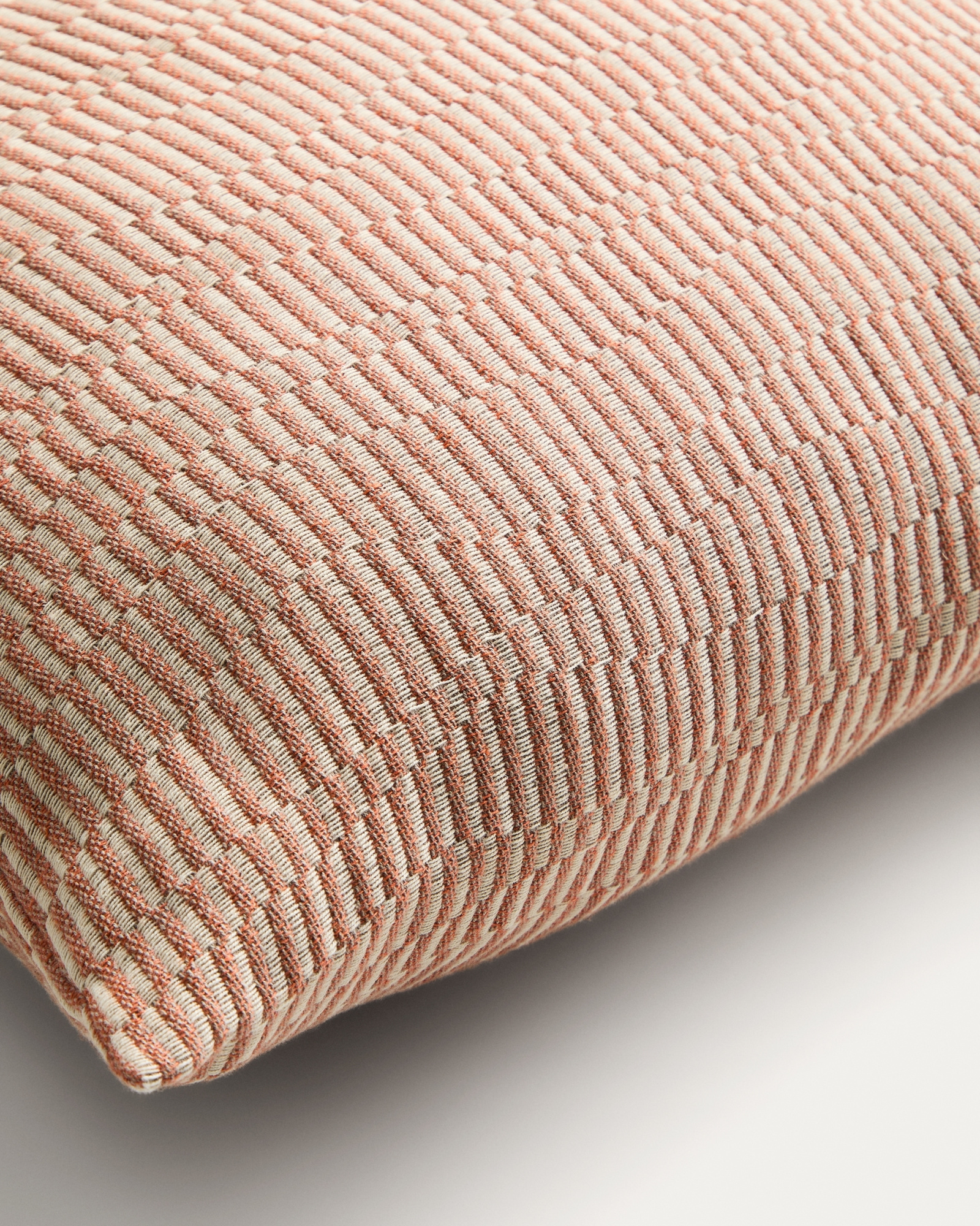 Чехол для подушки Nerel из жаккардовой ткани из хлопка и льна оранжевого цвета, 50 x 50 см La Forma 481267