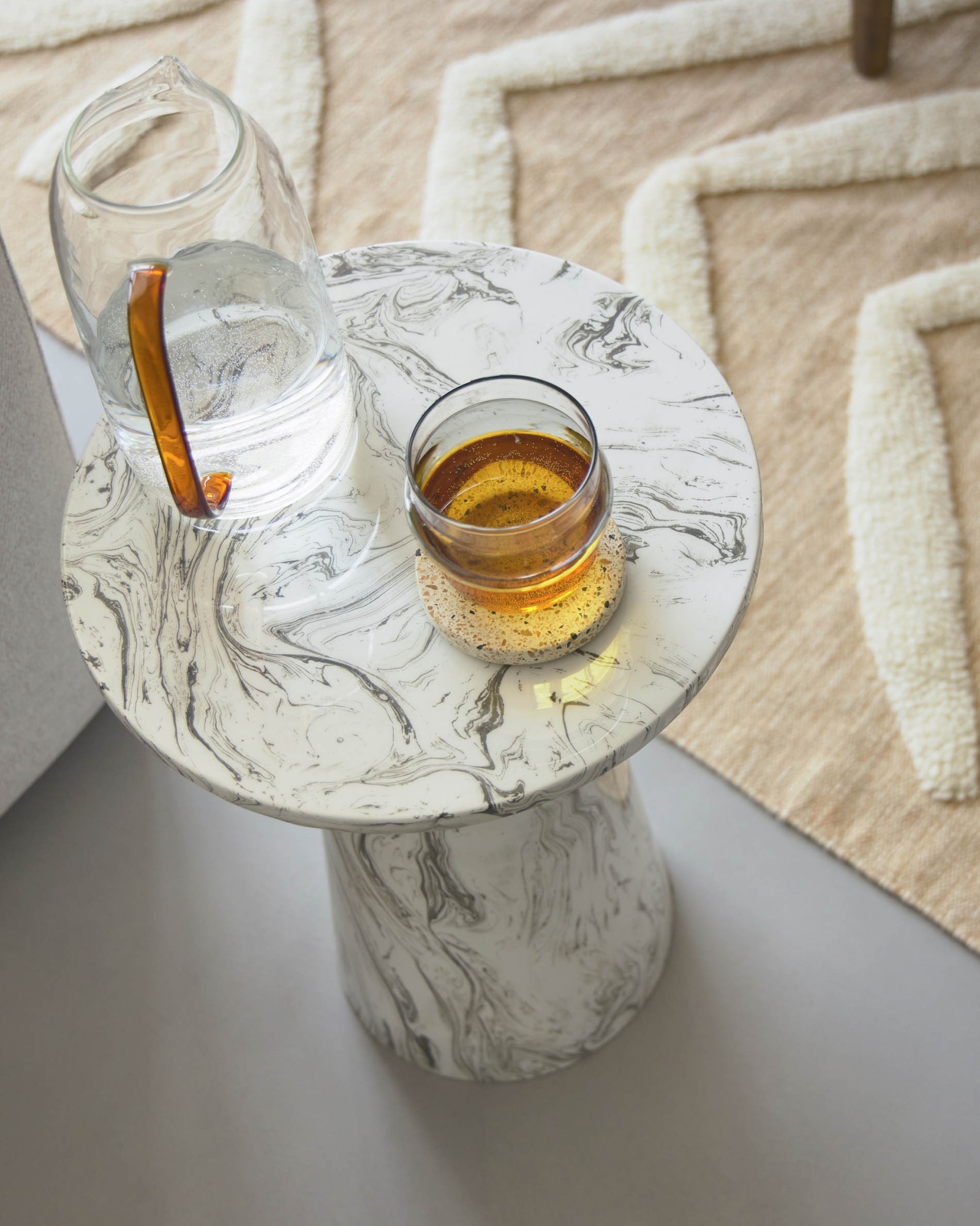 Столик приставной Kesbury La Forma (ex Julia Grup)