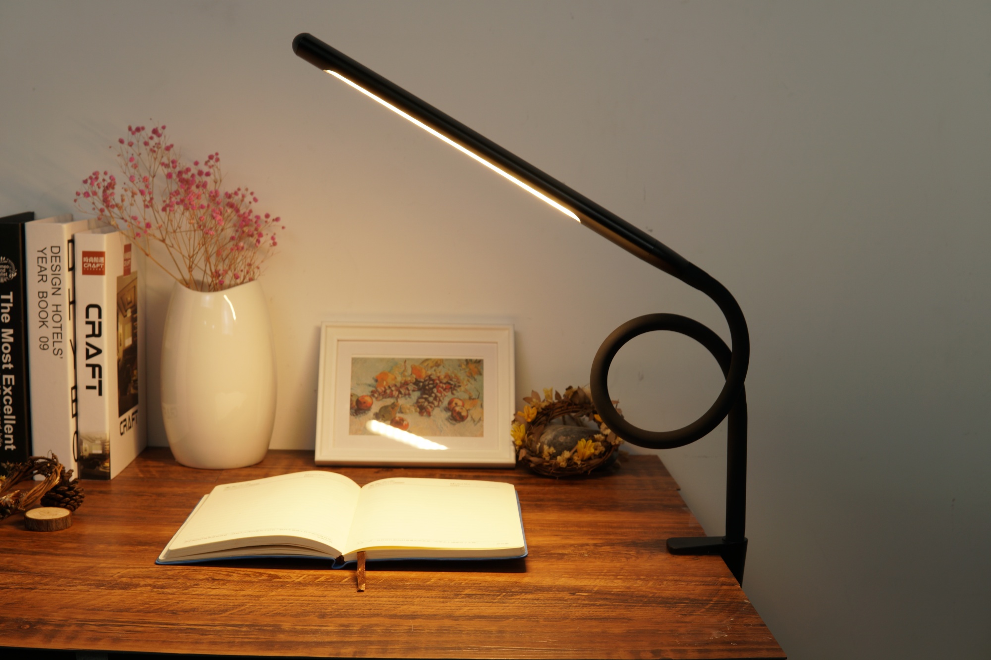 Настольная лампа Donolux T111043TW1B