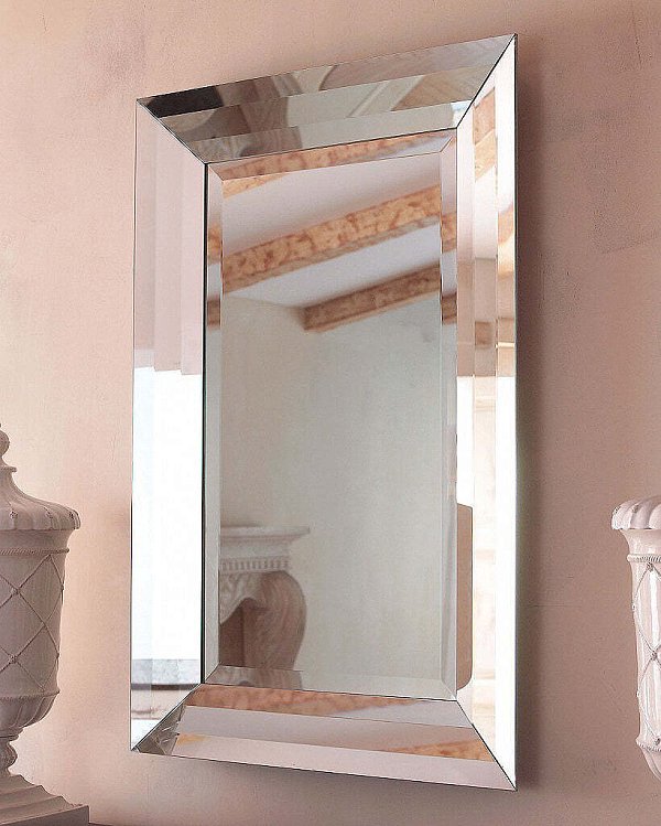 Зеркало с широким фацетом Ребекка Louvre Home LHVM55