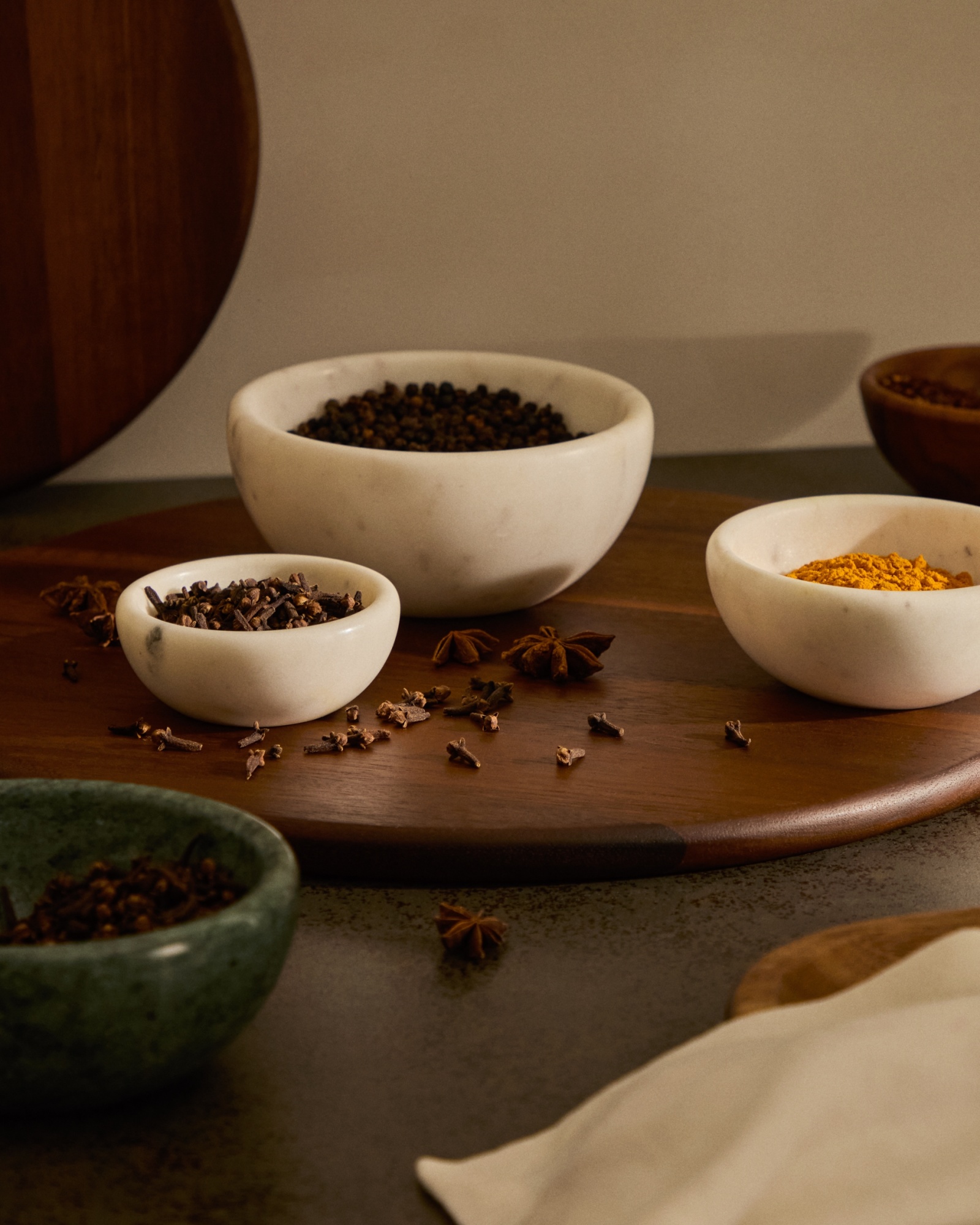 Набор Safor из 3 чаш из белого мрамора La Forma (ex Julia Grup)