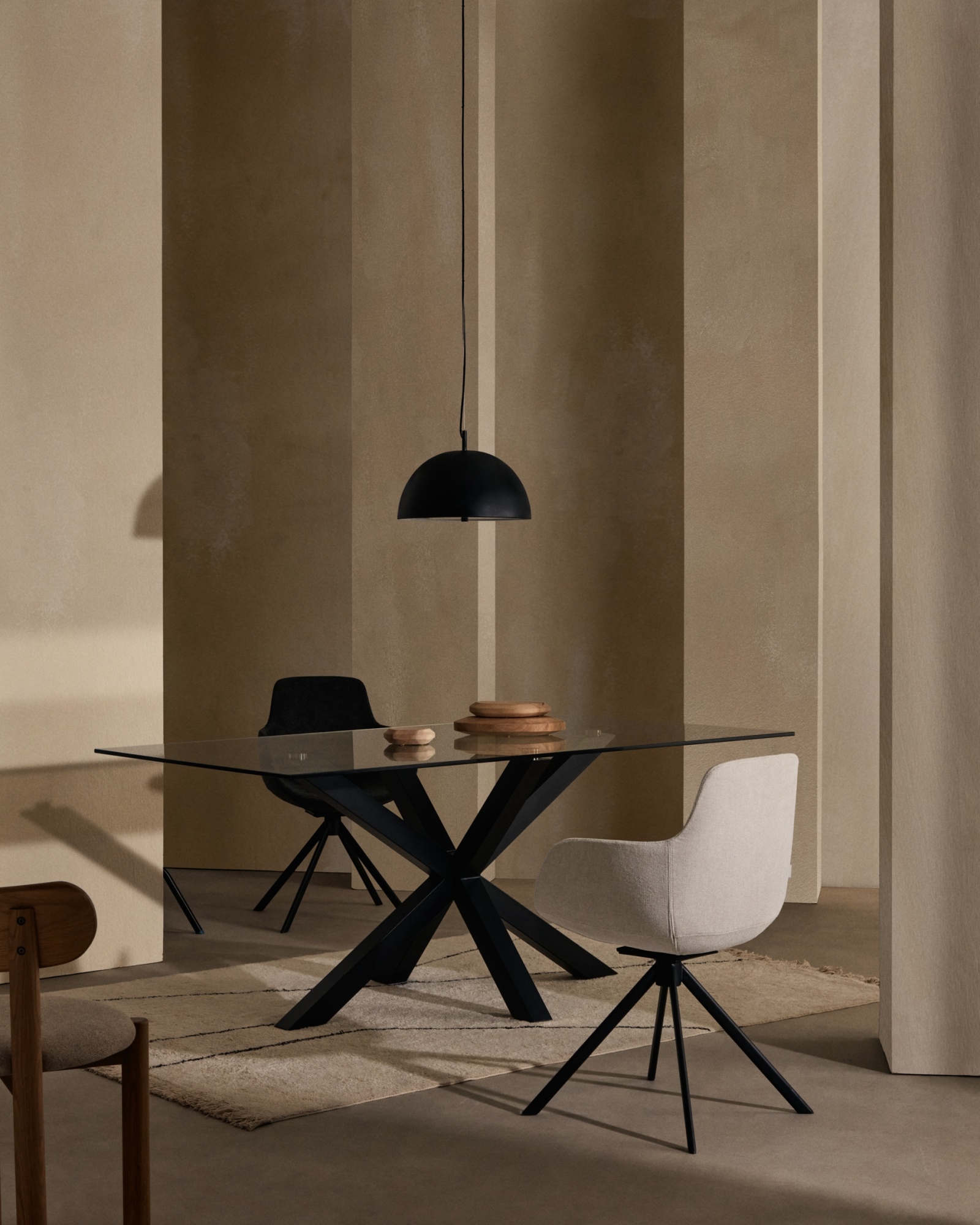 Стол Arya 160x90 стекло черный La Forma (ex Julia Grup)