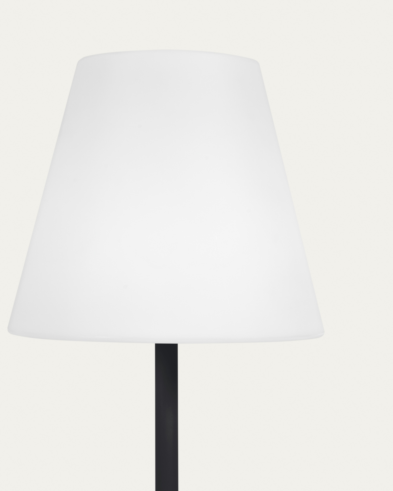 Amaray Торшер для наружного освещения из металла с черной отделкой La Forma (ex Julia Grup)