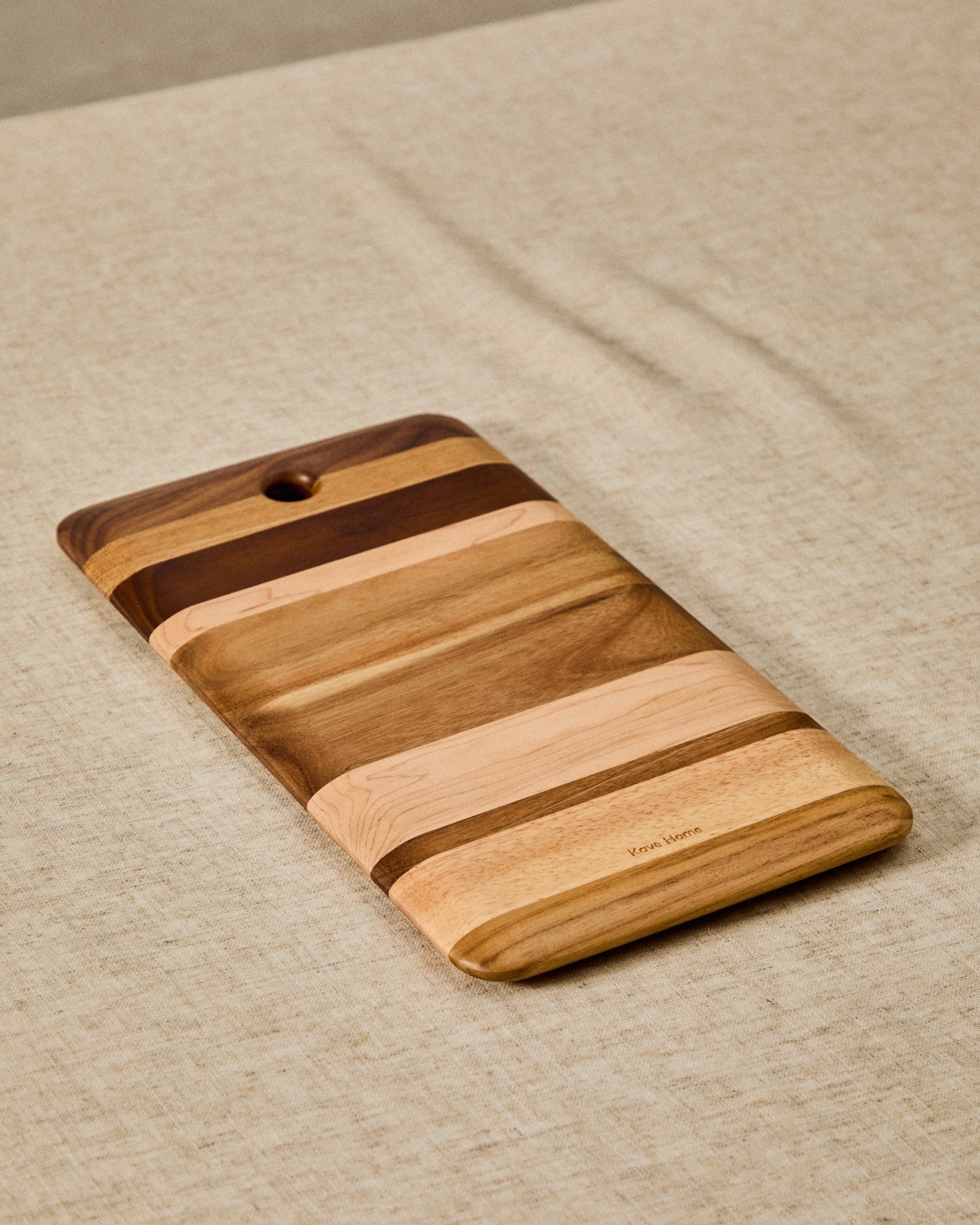 Сервировочная доска Nover из акации La Forma (ex Julia Grup)