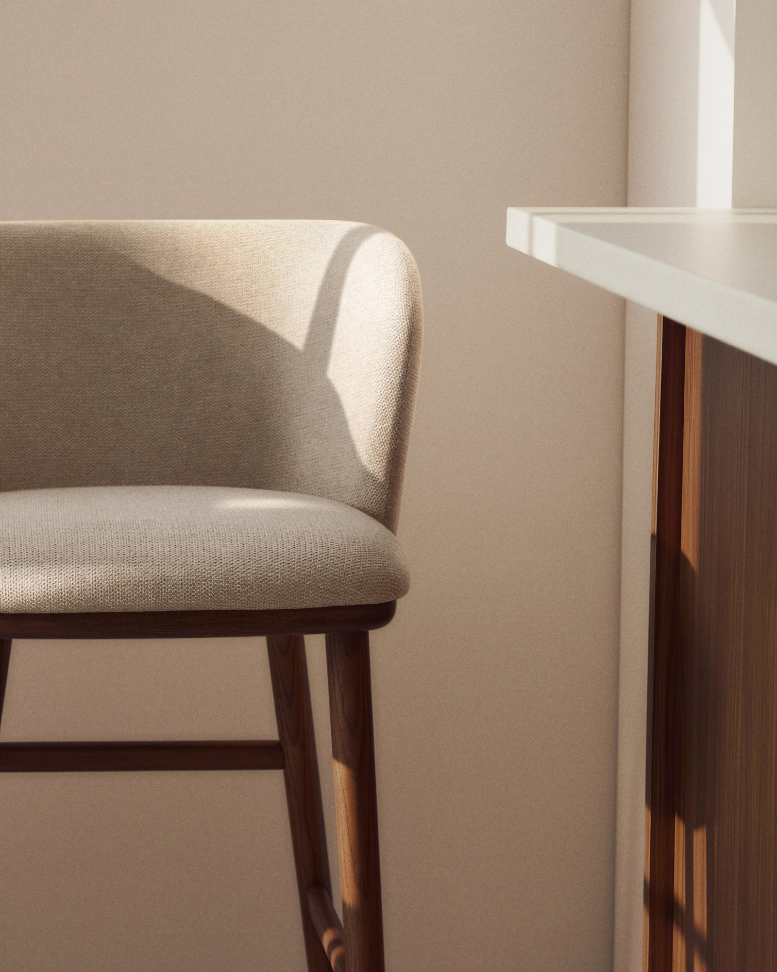 Барный стул Ciselia из бежевого шенилла с ножками из ясеня в отделке орех La Forma 463527