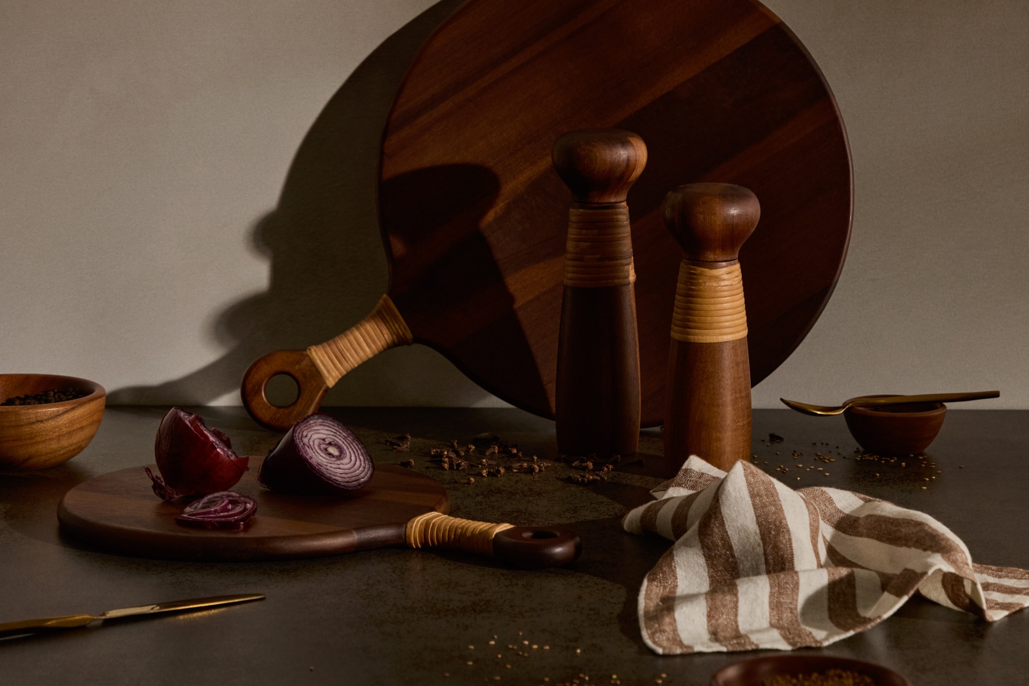 Selvira набор из 3 чаш из дерева акации La Forma (ex Julia Grup)