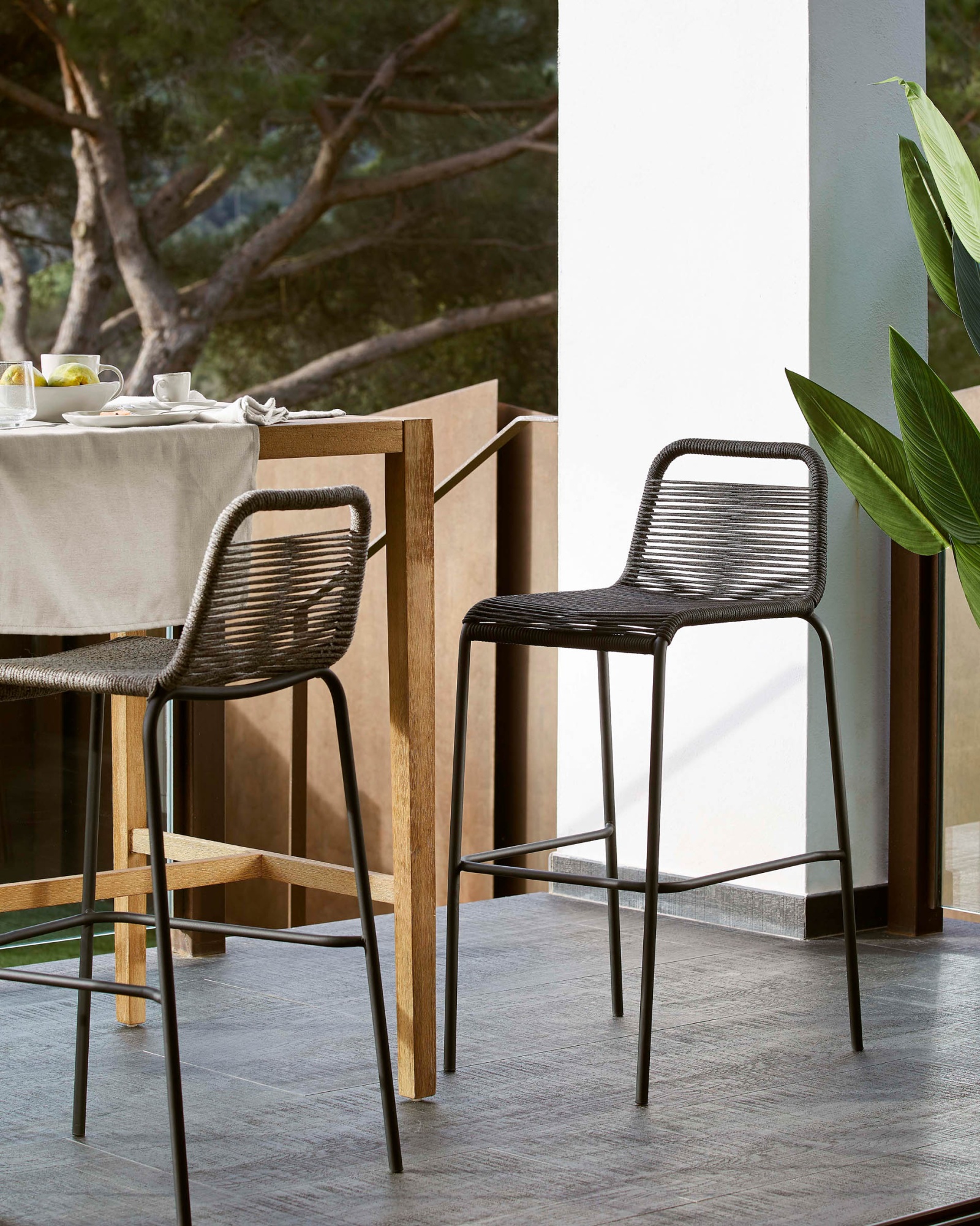 Барный стул Glenville 74 см черный La Forma (ex Julia Grup)