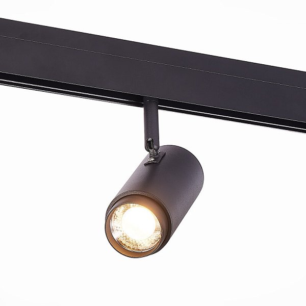 Светильник на шине ST Luce ST357.446.06