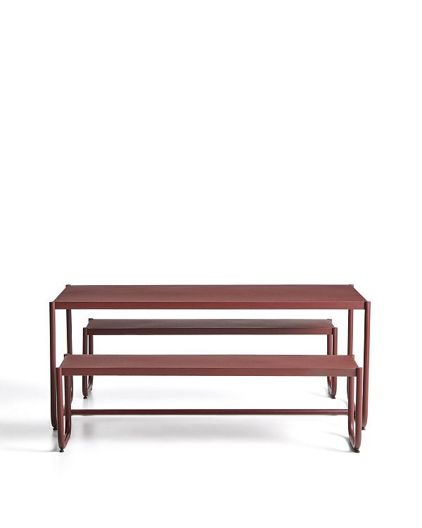 Комплект Sotil из 2 скамеек и стола из стали с гранатовой отделкой 183 x 83 cm La Forma 481283