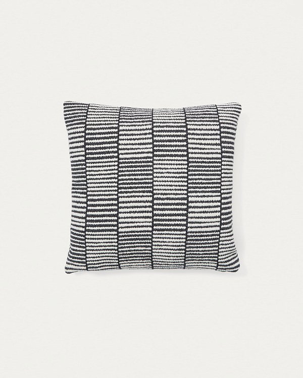 Чехол для подушки Levu в черно-белую полоску 100% лен 45 x 45 см La Forma (ex Julia Grup)
