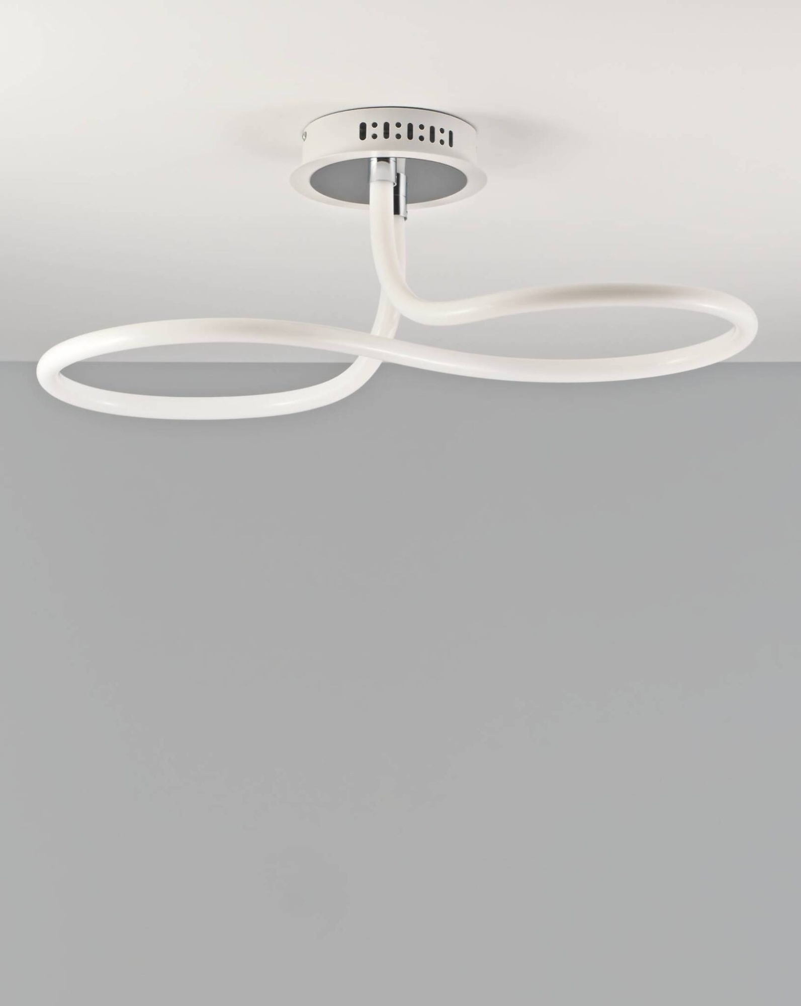 Светодиодная потолочная люстра Moderli V2913-CL Lama LED 59W